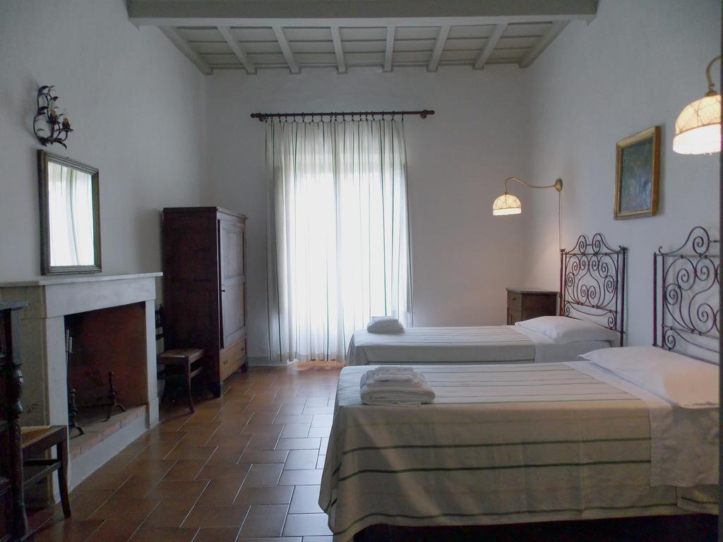 Villa Senni Скарперия Екстериор снимка