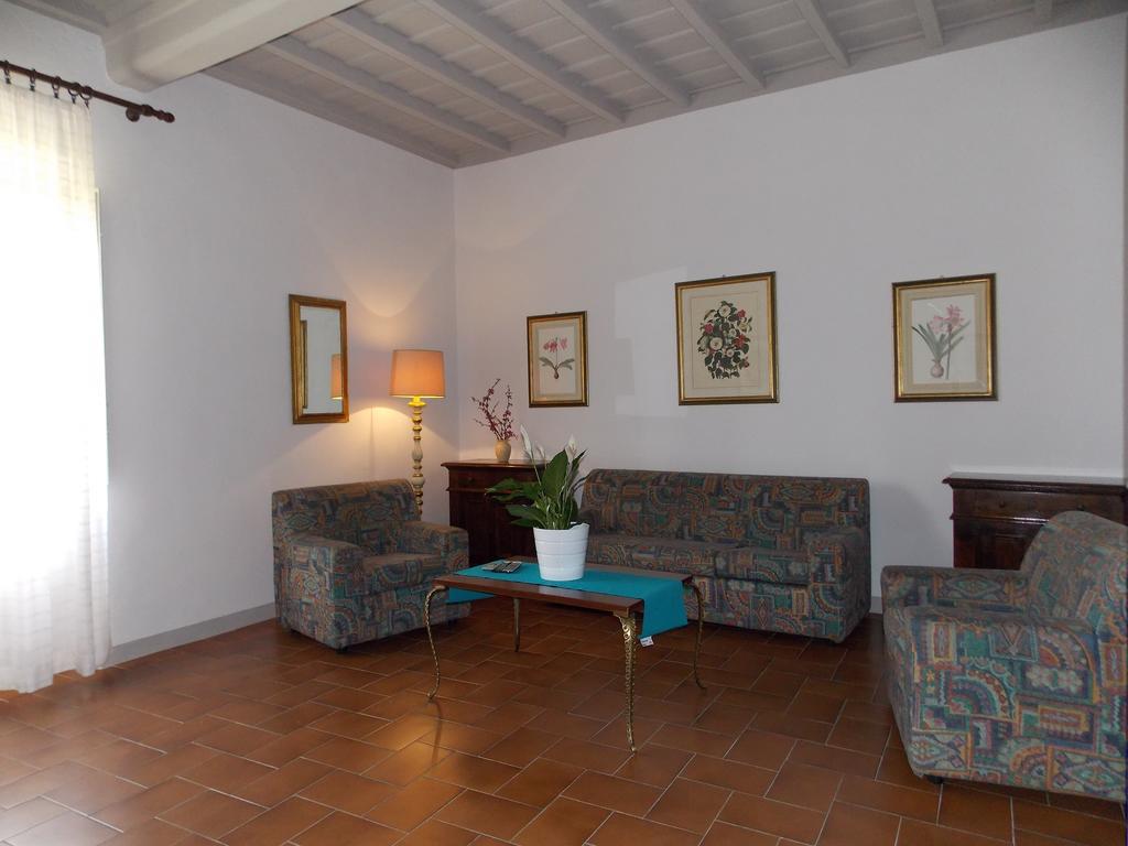 Villa Senni Скарперия Екстериор снимка