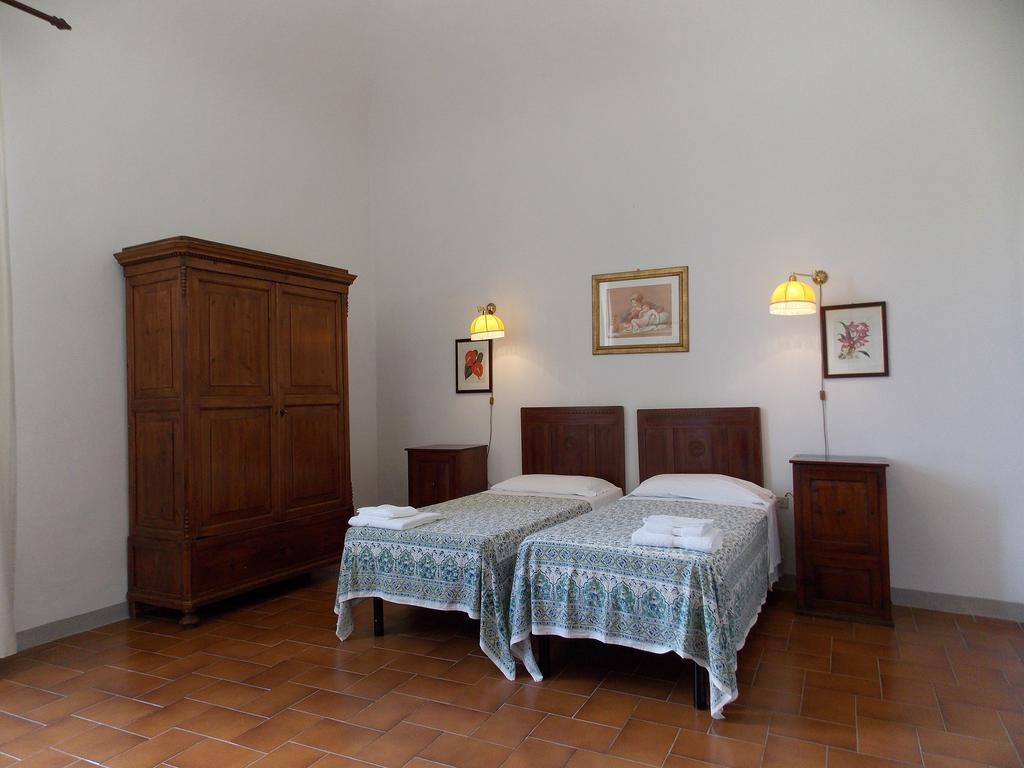Villa Senni Скарперия Екстериор снимка