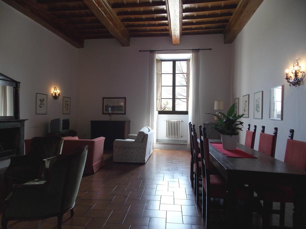 Villa Senni Скарперия Екстериор снимка