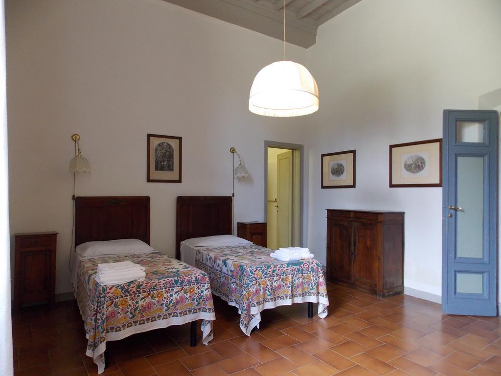 Villa Senni Скарперия Екстериор снимка