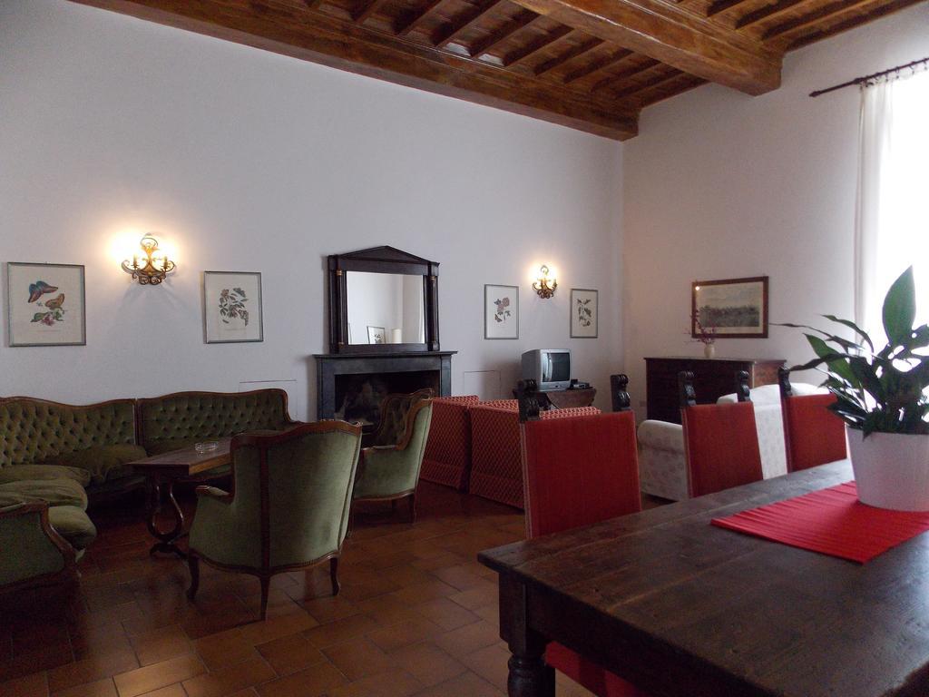 Villa Senni Скарперия Екстериор снимка